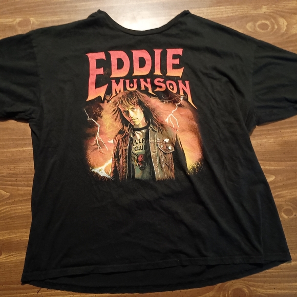 STRANGER THINGS EDDIE MUNSON T-SHIRT - 2XL // Netflix TV Show Horror Scary Tee - Picture 7 of 7